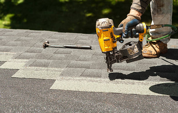 Quick and Trustworthy Emergency Roof Repair Services in Howell, MI